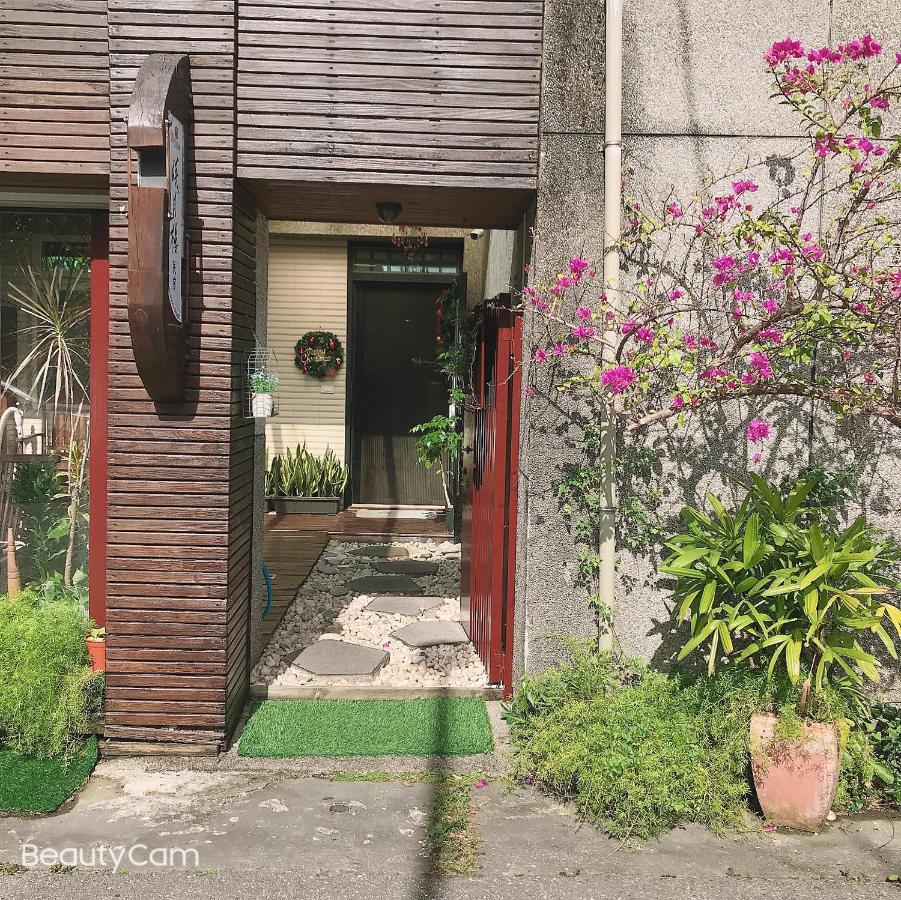 Moon House B&B Hualien City Exterior photo